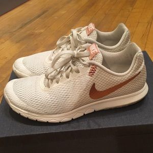 Nike Flex Experience RN 6 running shoes